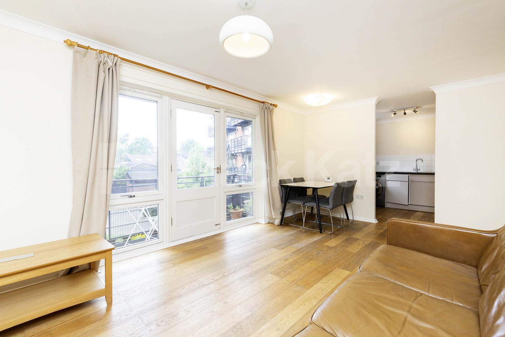 Stunning 2 large double bedroom property located just off Essex Road Ramsey Walk, Islington